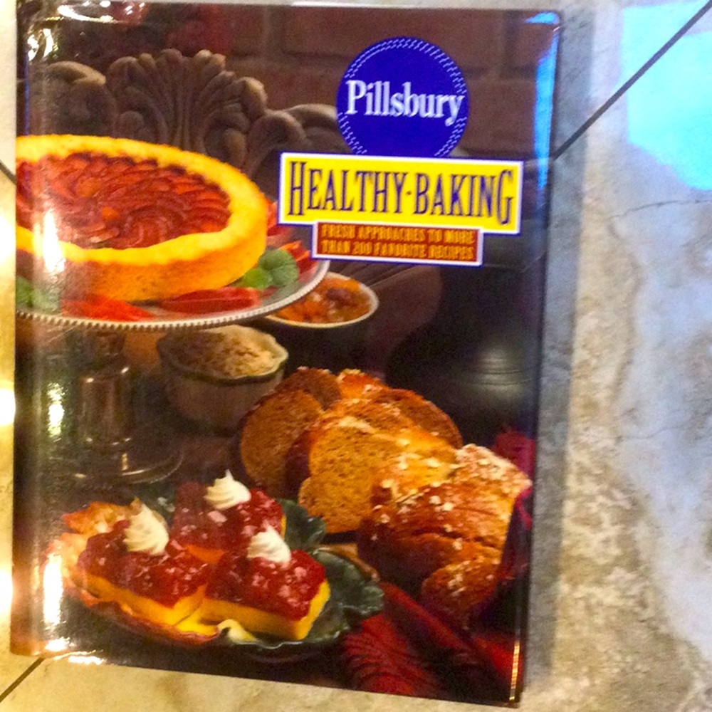 - - - Pillsbury Healthy Baking hardback cookbook